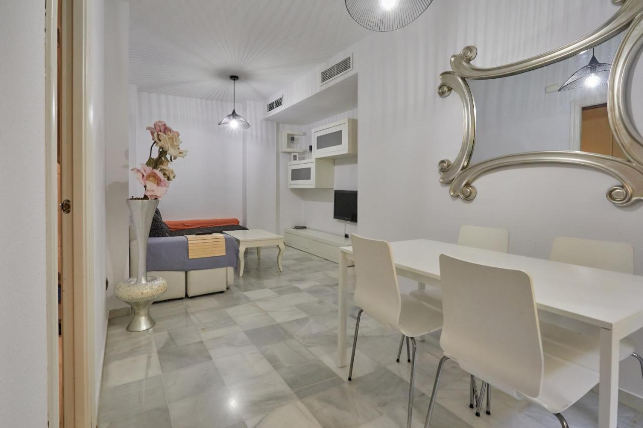 Two Bedrooms Leonor Davalos Sevilla Kültér fotó
