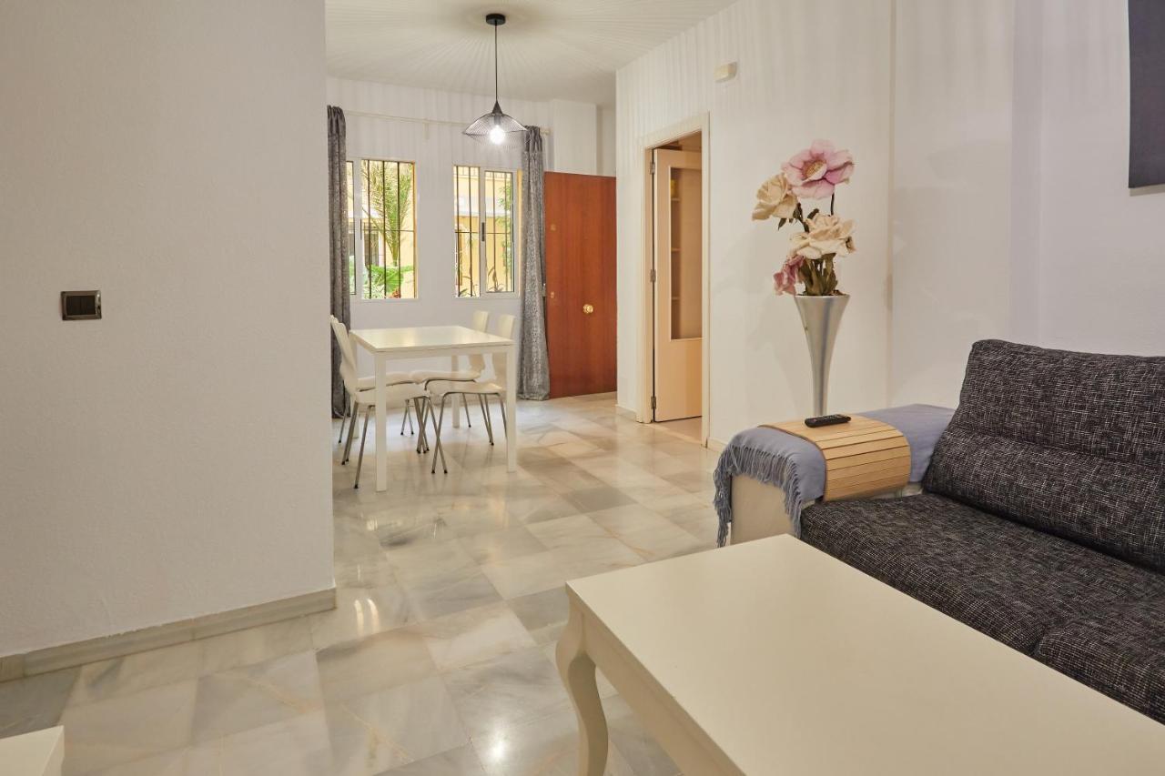 Two Bedrooms Leonor Davalos Sevilla Kültér fotó